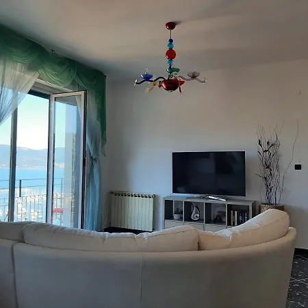 Seaview 011016-Lt-0039 * לריצ'י