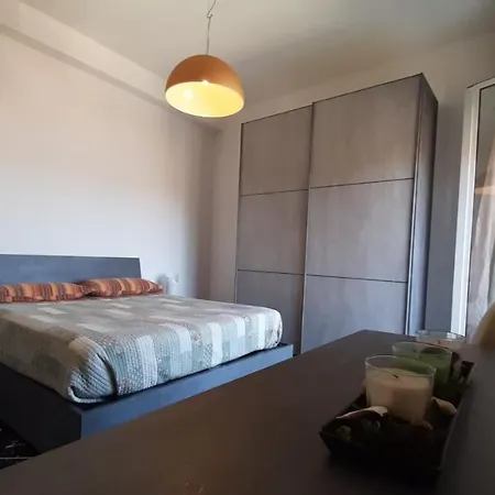 Seaview 011016-Lt-0039 Apartment *